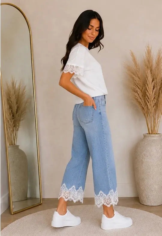 Jean 7/8 en dentelle bleu clair My Sweet Closet