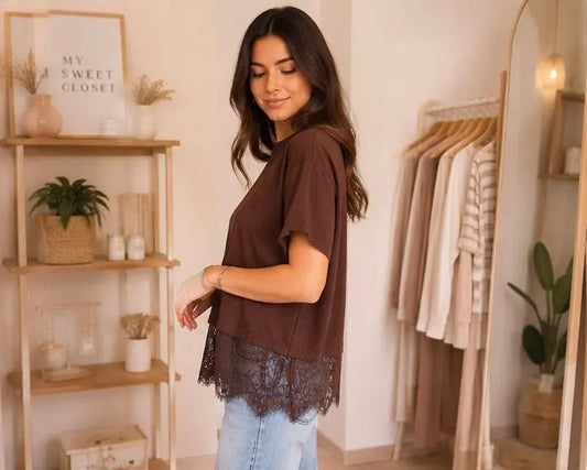 T-shirt avec dentelle Chocolat - Taille unique (34 - 40) My Sweet Closet